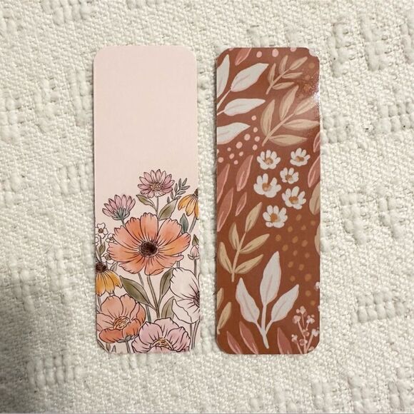 NEW set of 2 floral bookmarks - Picture 1 of 2